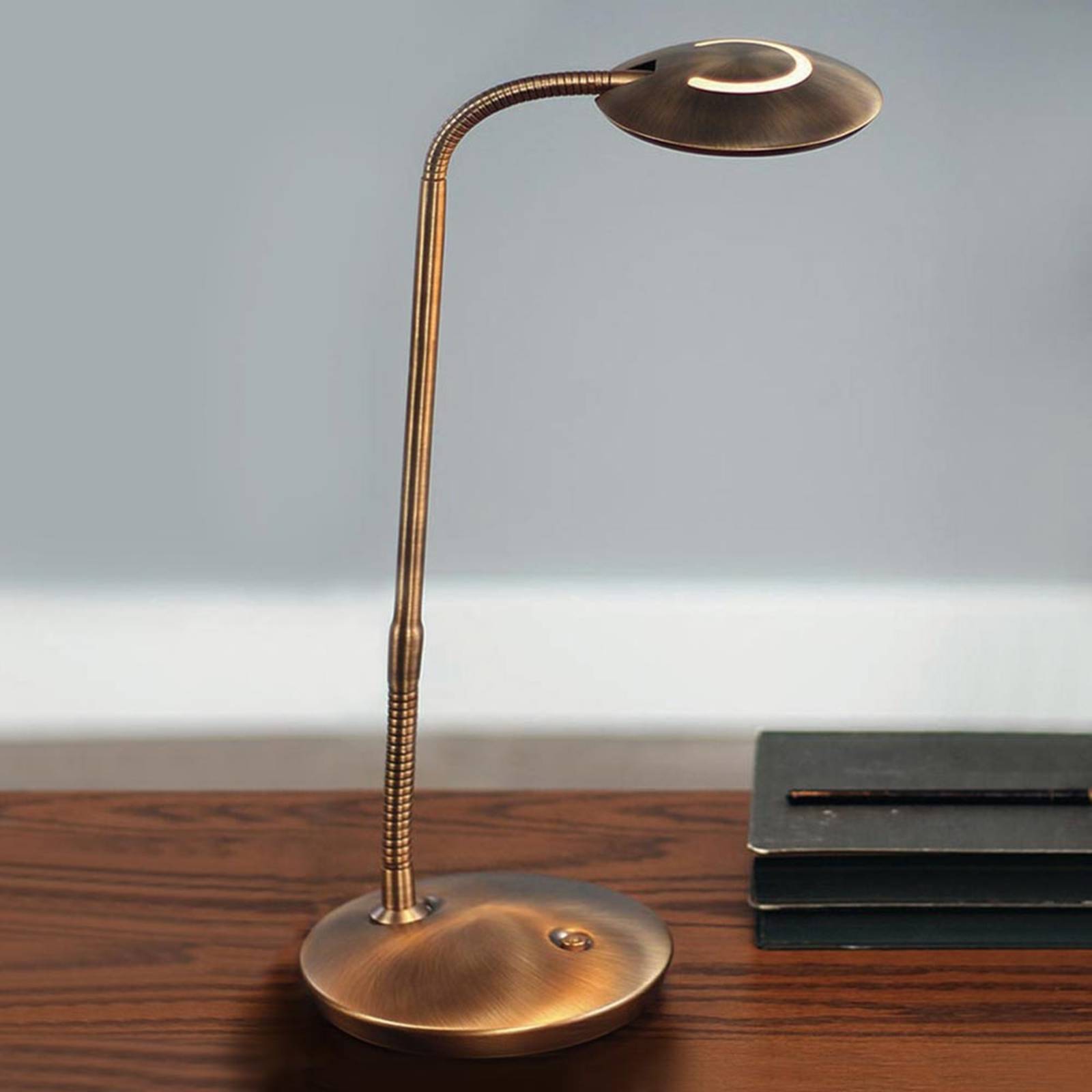 Steinhauer Mit Dimmer - LED-Tischlampe Zenith bronze