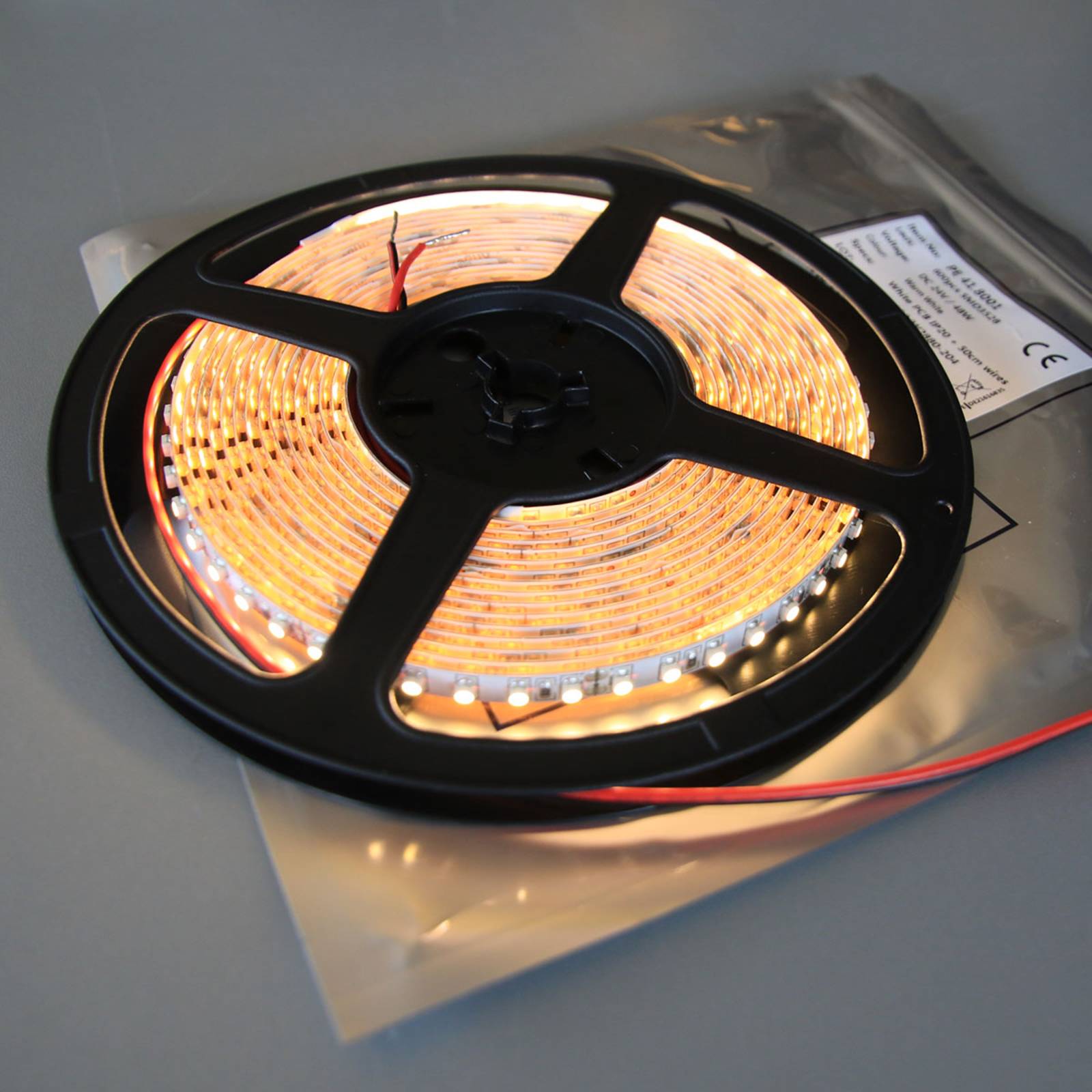 LED Profilelement GmbH LED-Strip Mono 600 Warmweiß 2.900 K IP20 48W