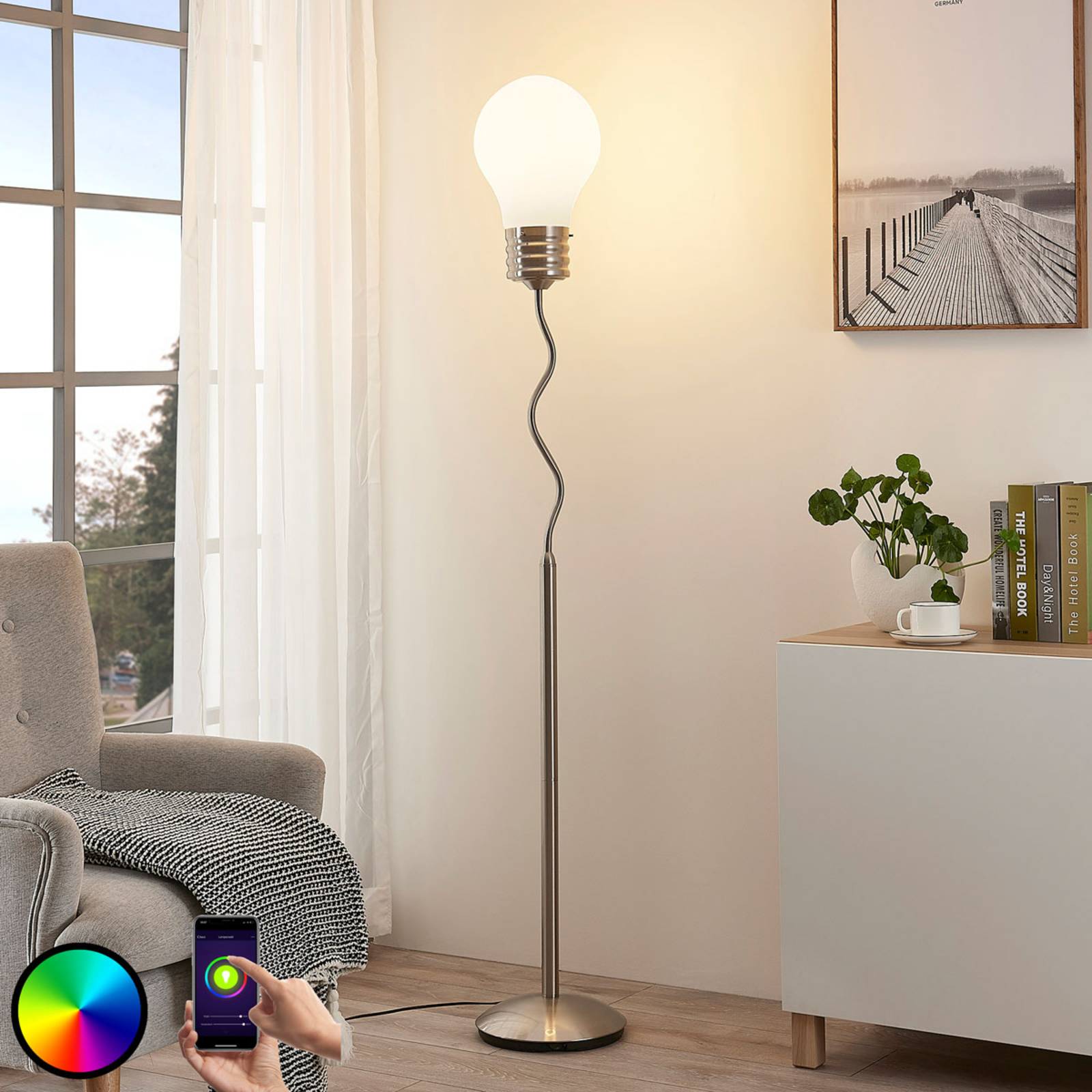 Lindby Smart LED-RGB-Stehlampe Mena, App-Steuerung