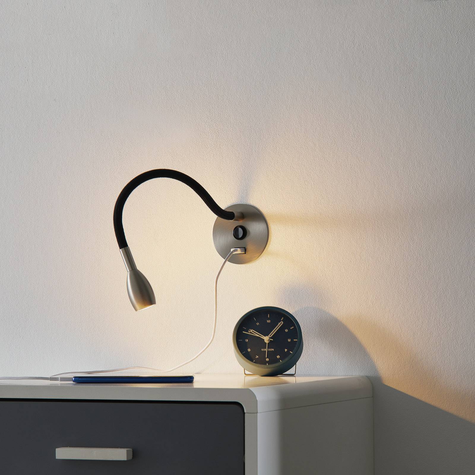 Knapstein Mit USB-Charger - LED-Wandleuchte Flexy Light
