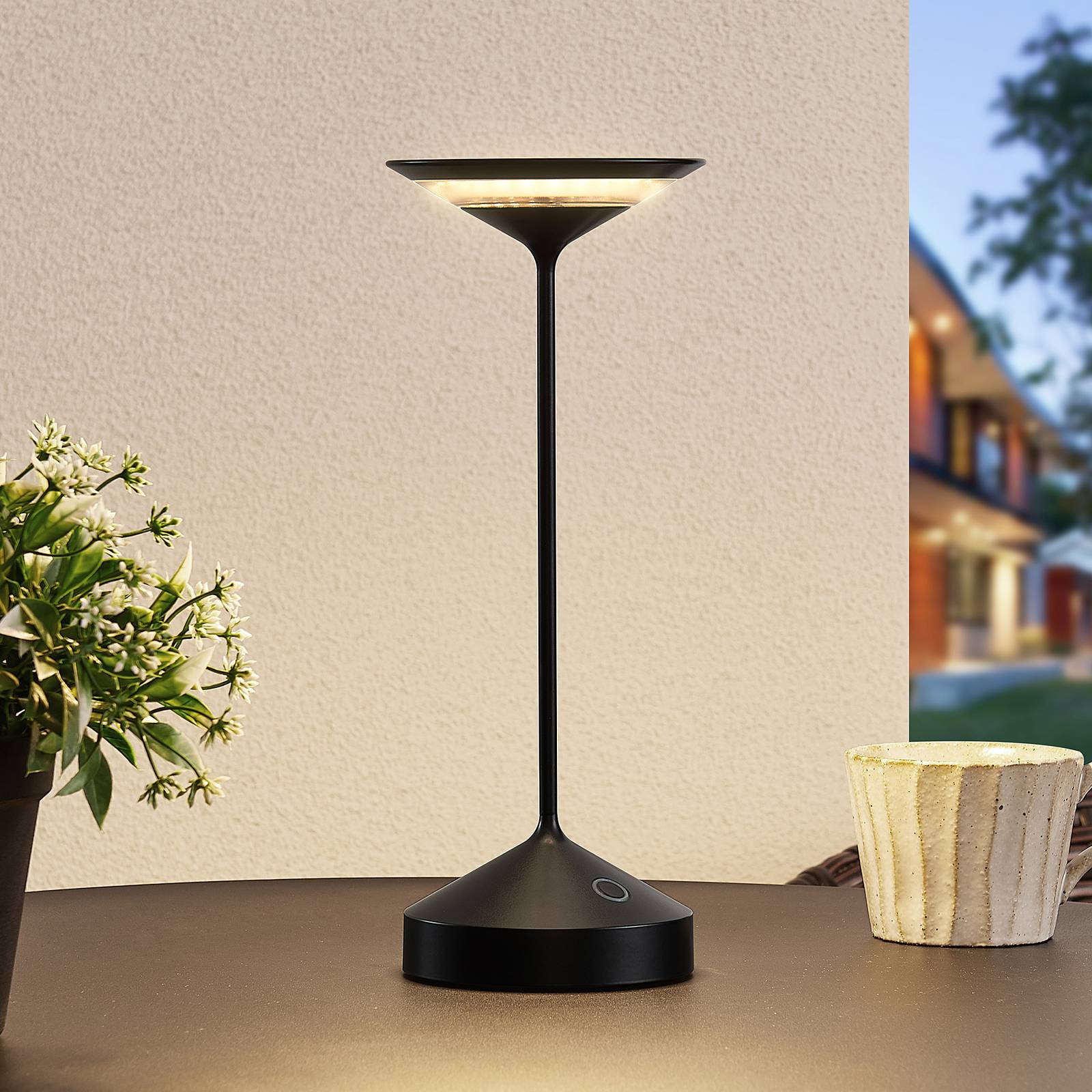 Lucande Raminum LED-Tischlampe für außen, schwarz