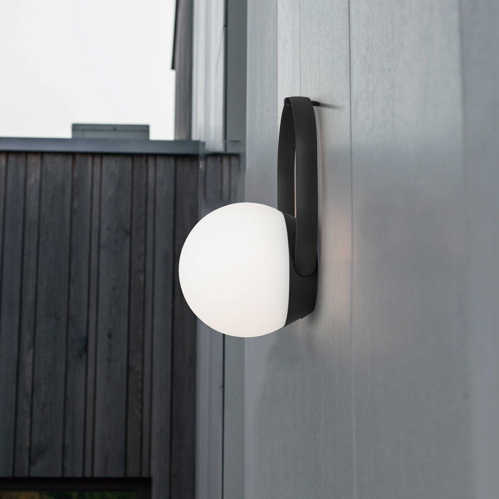 Eco-Light LED-Außenleuchte Cardi mit RGB, CCT und Tragegriff