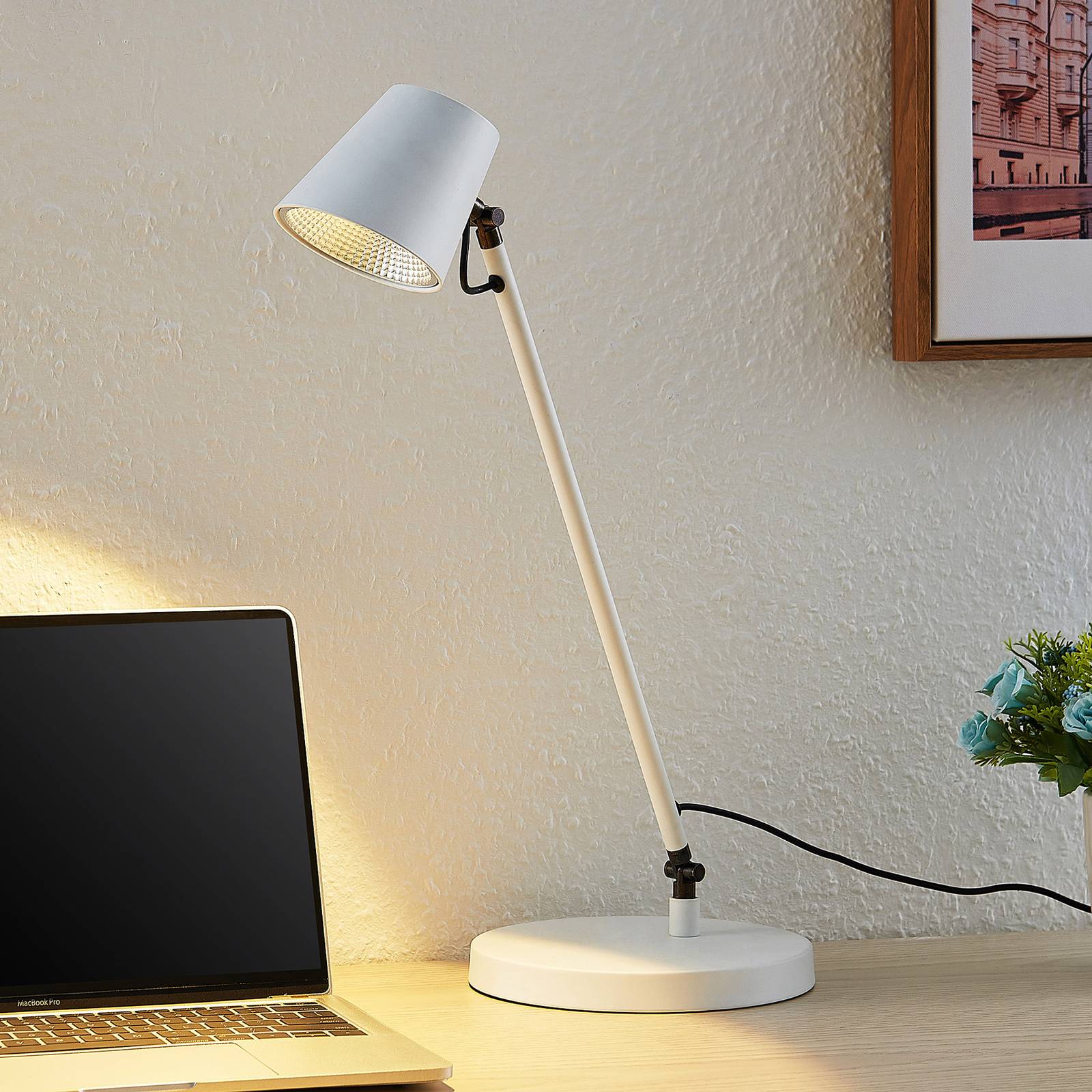 Lucande Kenala LED-Schreibtischlampe, weiß