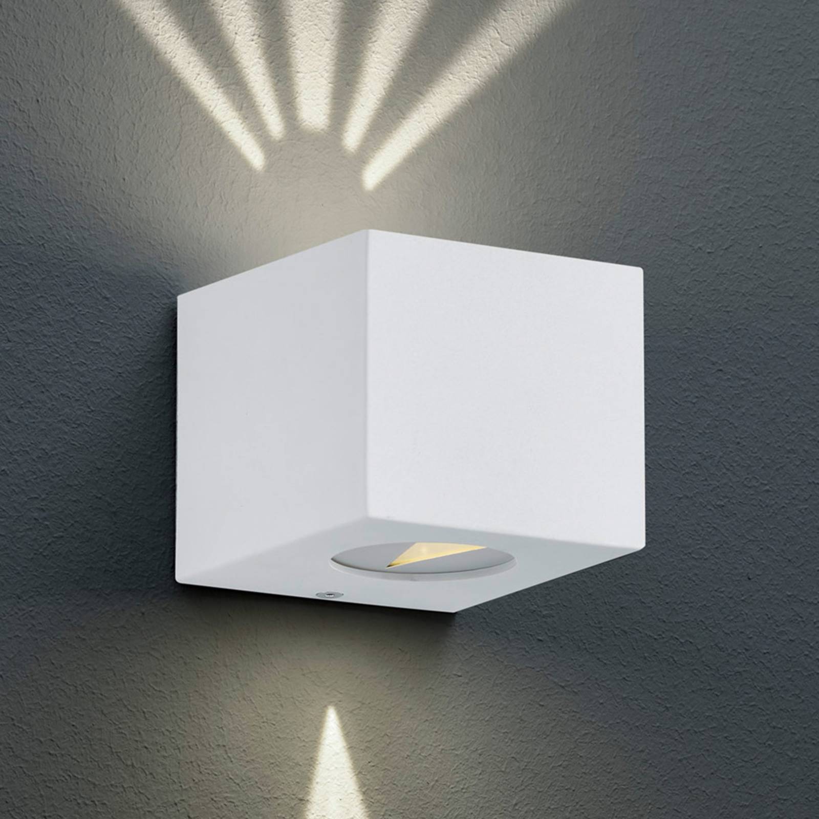 Reality Leuchten Eckige LED-Außenwandleuchte Cordoba, weiß